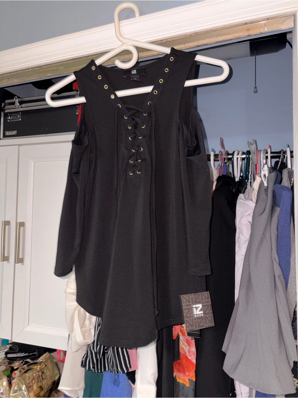 *BRAND NEW* IZ Byer Extra Small Black Cold Shoulder Lace-Up Black Women's Top